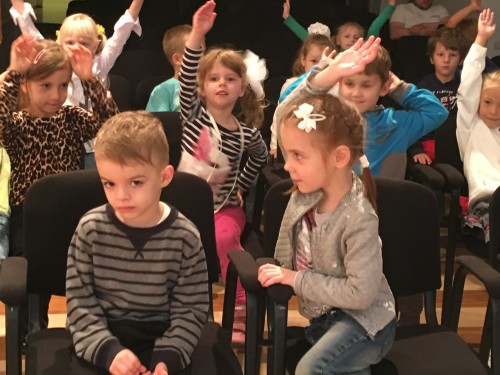 Тематическая программа для воспитанников детского сада "Здравствуй, город Букваринск!", посвященная Дню Знаний 1 сентября.